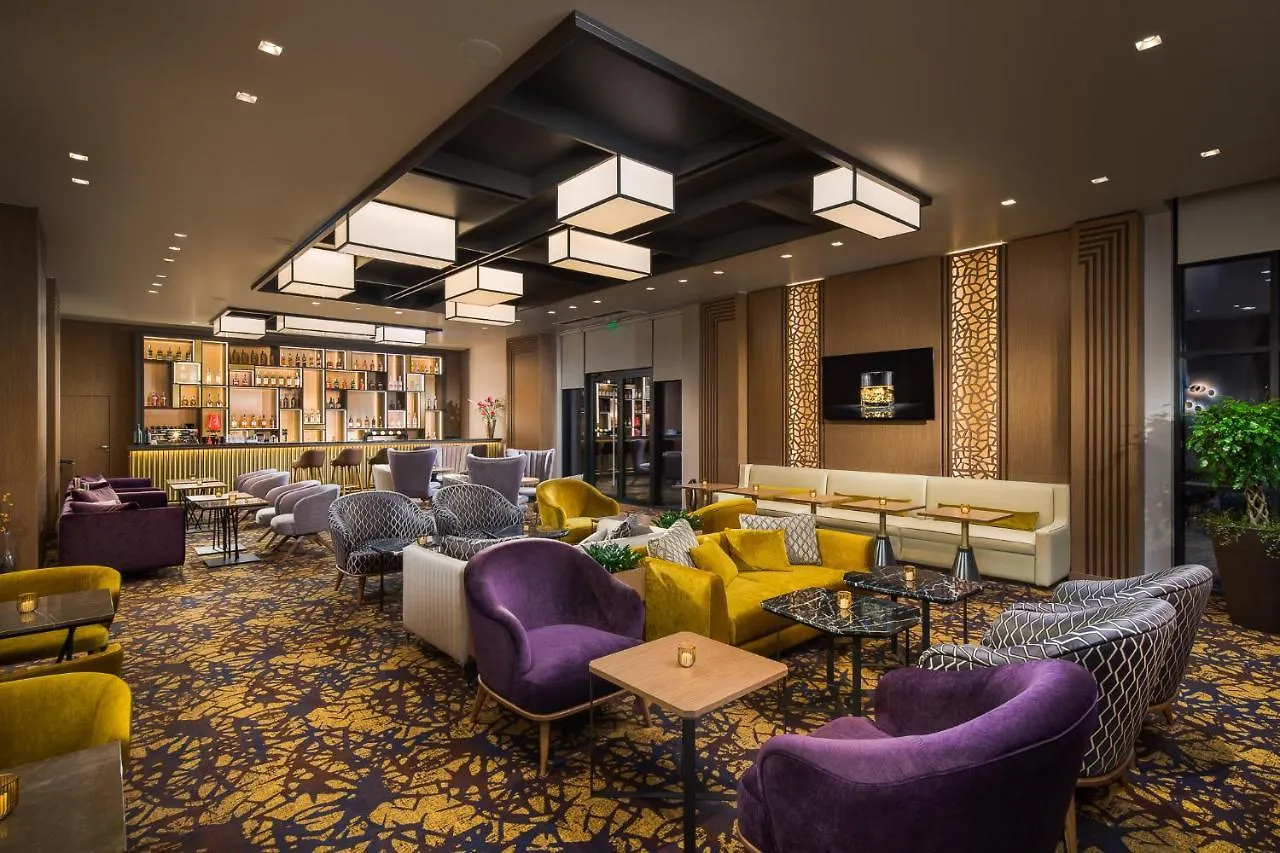 Hotel Jaegerhof بلوفديف